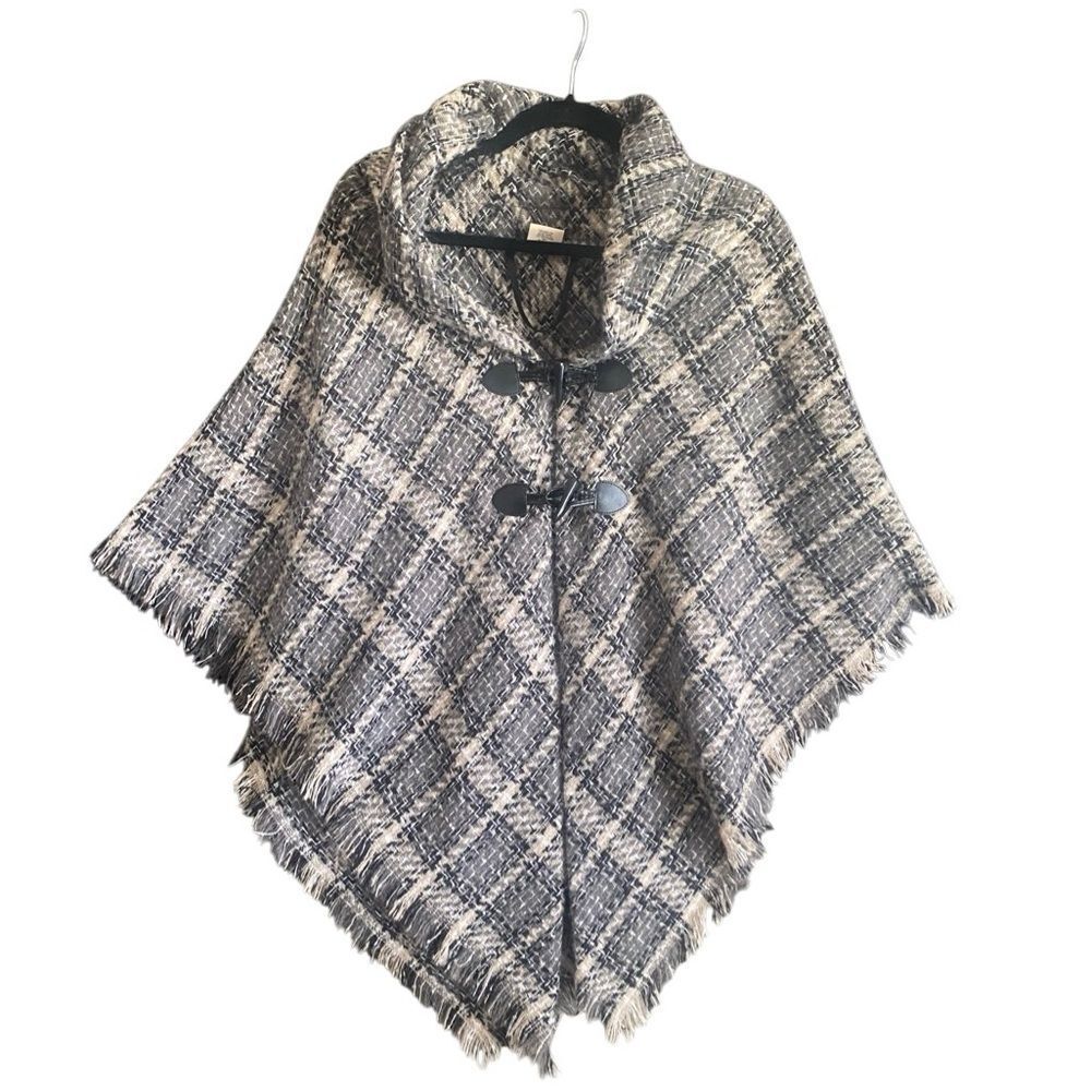 St. John’s Bay Plaid Tweed Asymmetrical Wrap with toggle Closure. Size Medium